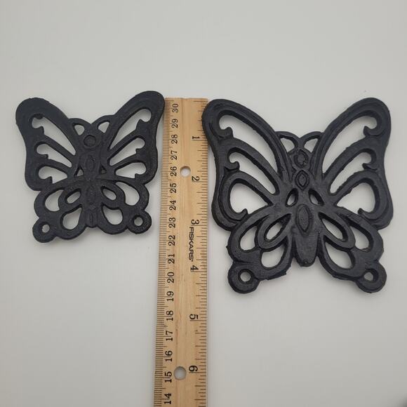 Set of 5 Vintage Cast Iron Butterfly Trivets Wall Decor 1970s Made in Taiwan - Picture 5 of 6